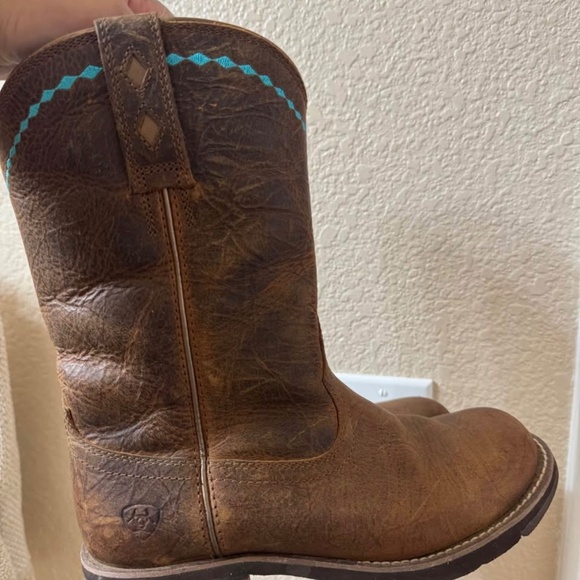 Ariat boots - Picture 2 of 6